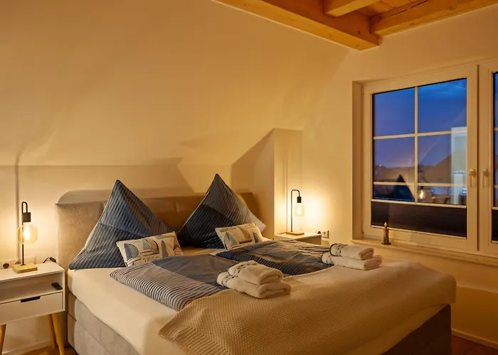 Сasa de vacaciones Rügenzauber Reetdachhaus Mit Sauna U Kamin Strandnähe Garten