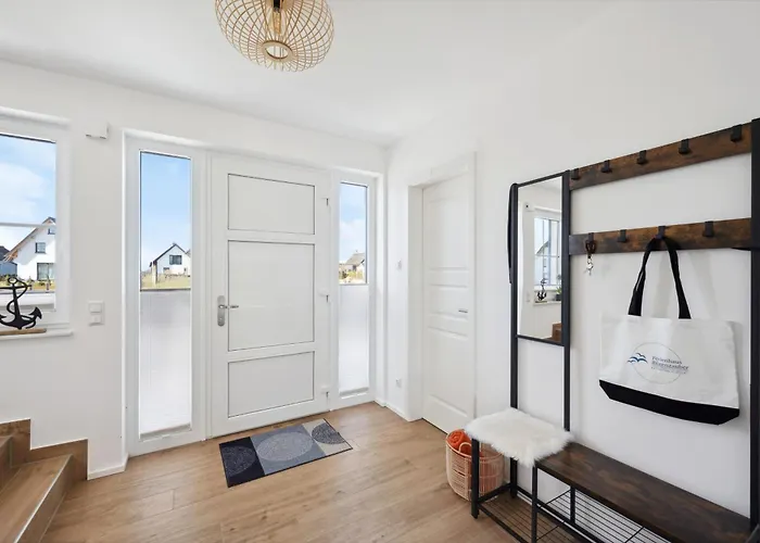 Сasa de vacaciones Rügenzauber Reetdachhaus Mit Sauna U Kamin Strandnähe Garten Dranske