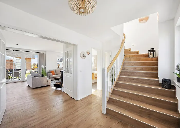 Rügenzauber Reetdachhaus Mit Sauna U Kamin Strandnähe Garten *